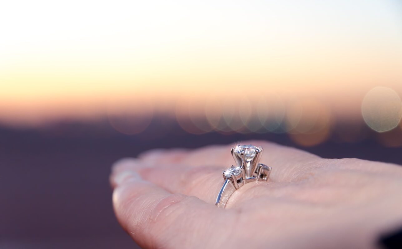 gold oval engagement ring